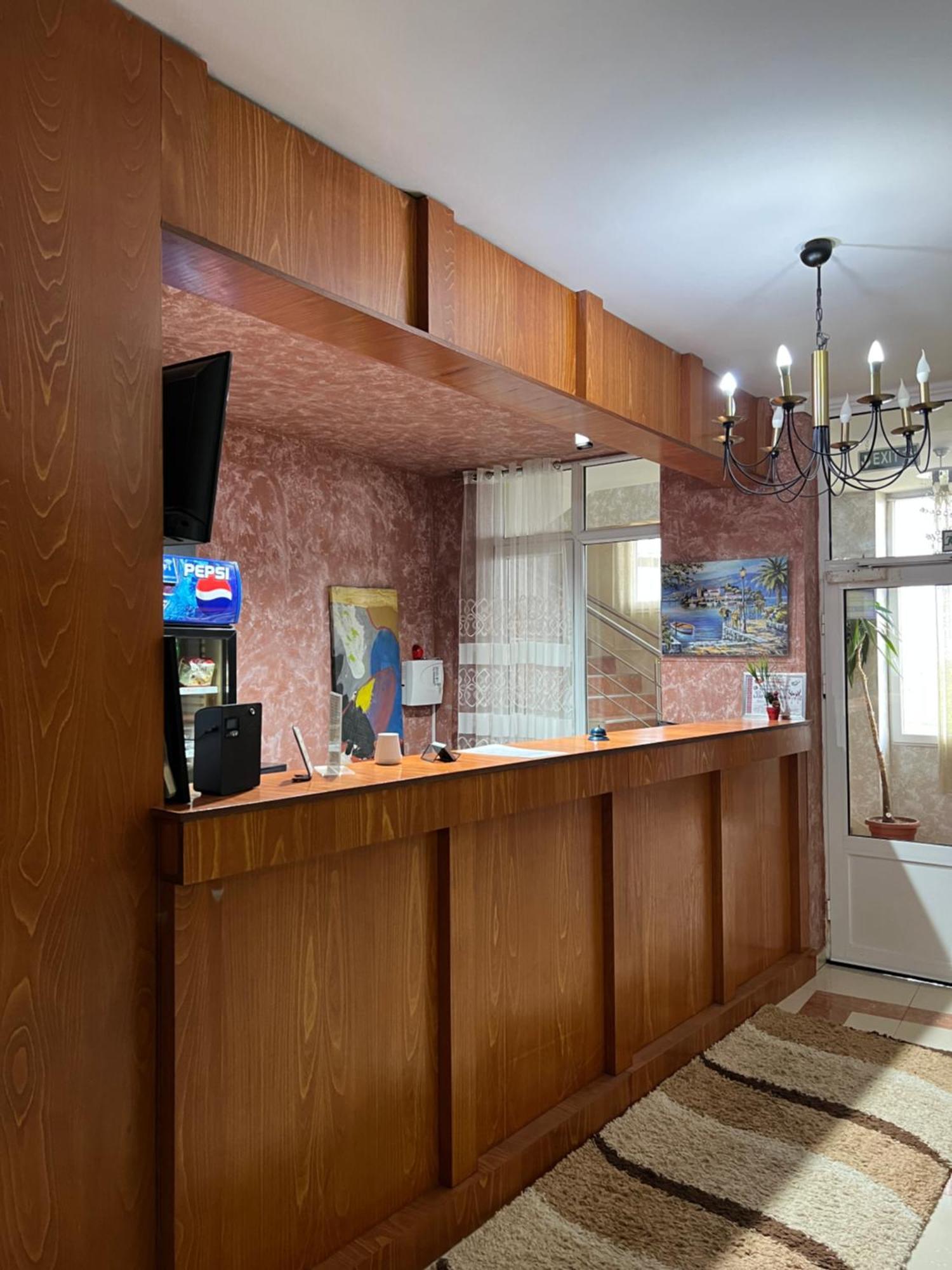 Hotel Yal Restaurant Tetovo Bagian luar foto